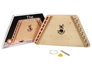 لعبة صانع الموسيقى من European Expressions Intl Lap Harp