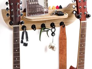 Homde Guitar Wall Mount مع 2 خطاف مطاطي قابل للدوران ، شماعات جيتار مع حامل اختيار ورف ملحقات ، حامل جيتار معلق على الحائط من أجل Acoustic ، Bass ، Ukulele ، Mandolin ، Banjo (خشب بني فاتح)