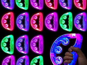 20 قطعة تضيء الدف وميض LED الدف متوهج آلة إيقاعية يدوية لألعاب الأطفال أو حفلات الزفاف للكبار (وردي ، أزرق ، أخضر ، أبيض)